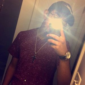 Meet your Posher, Alex